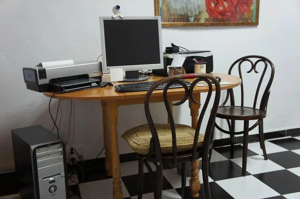 Pensjonat Pension San Benito Abad Sewilla