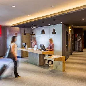 https://ibis-barcelona-castelldefels.catalonia-hotels.com