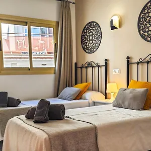 https://hostal-dinamarca.ibizaislandhotels.net